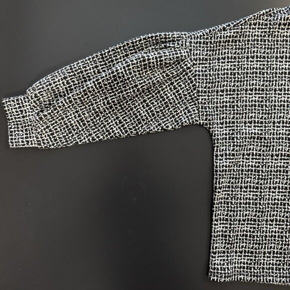 Karl Lagerfeld Paris Metallic Puff Sleeve Popover KARL Spell-Out Logo Top - Picture 9 of 13